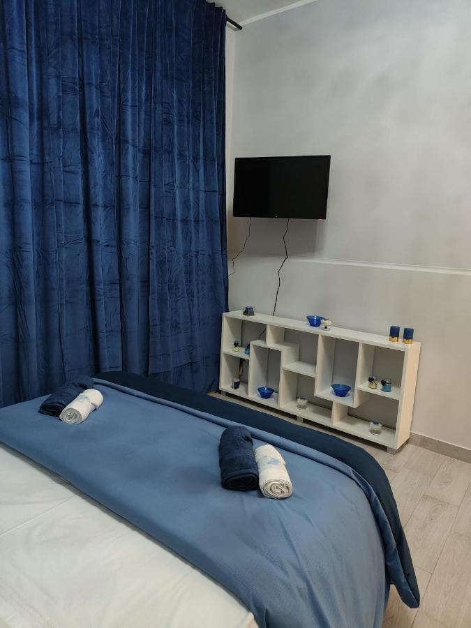 Apartments For Rent คาตาเนีย ภายนอก รูปภาพ