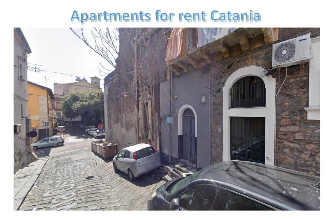 Apartments For Rent คาตาเนีย ภายนอก รูปภาพ